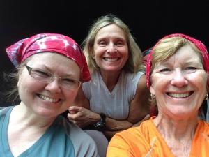 A meeting of the Inter-State Trail Dames!